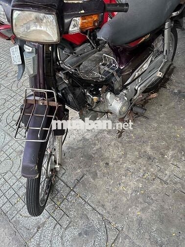honda. super dream biển bến Tre