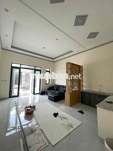 NHÀ BÁN NGAY TRƯỜNG ĐINH TIÊN HOÀNG XÃ BÌNH MINH SỔ RIÊNG THỔ CƯ