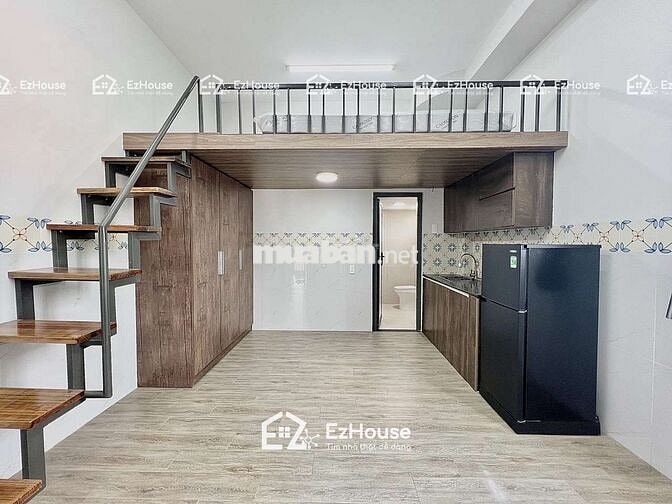 DUPLEX CỬA SỔ TRỜI NGAY CỔNG ĐẠI HỌC VĂN LANG CƠ SỞ 3
