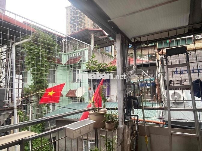[chính chủ] cho thuê p trọ 105 Láng Hạ
