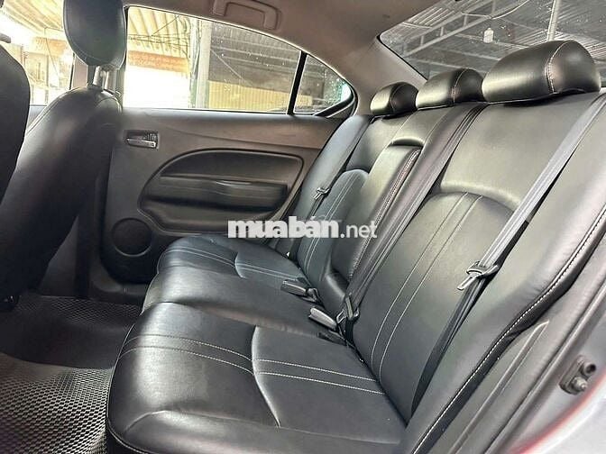 Mitsubishi Attrage 2020 1.2 CVT số tự động,màu xám