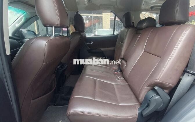 Toyota Fortuner 2.4 2018, máy dầu số sàn siêu đẹp