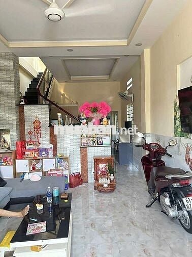 Bán nhà trọ lầu đường thông sổ sẵn Mỹ Phước 3 Bến Cát BD(TP.HCM)