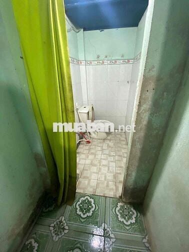 Cho thuê nhà nguyên căn 36m2 , 1pn 1pk đường tx 14, quận 12