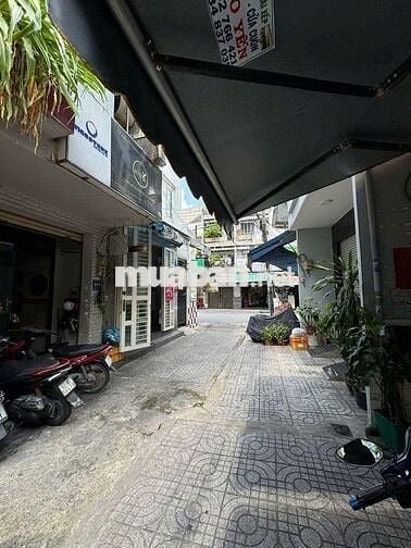 Nhà Hẻm Đồng Đen – P.14, Q.TB – 4 x 7 m – 10 Tr/Tháng (TL)