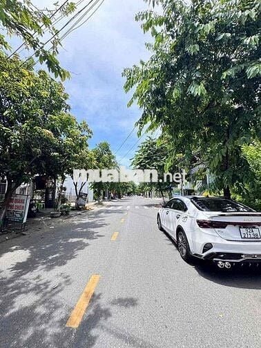 Lô đất 2 mặt tiền Nguyễn Công Hoan vị trí đắc địa đầu tư