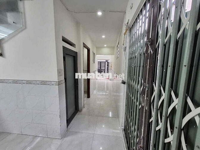 Nhà MẶT TIỀN Đg Số 2 P16 Mới Sơn Sửa: 4.5x15m ,3pn