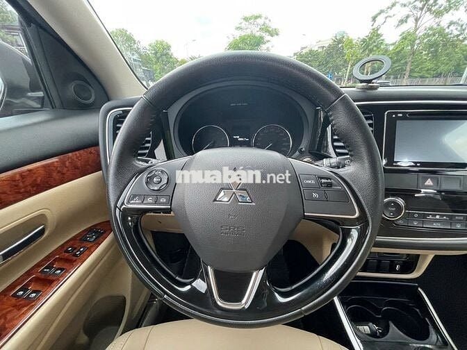 Mitsubishi Outlander 2018 2.0 CVT - 99000 km