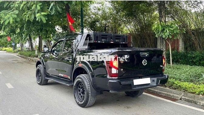 Nissan Navara 2023 VL 2.3 AT 4WD - 14000 km