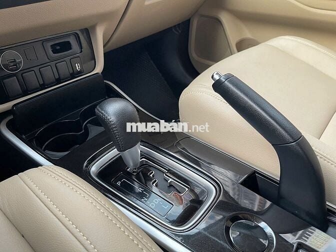 Mitsubishi Outlander 2018 2.0 CVT - 99000 km