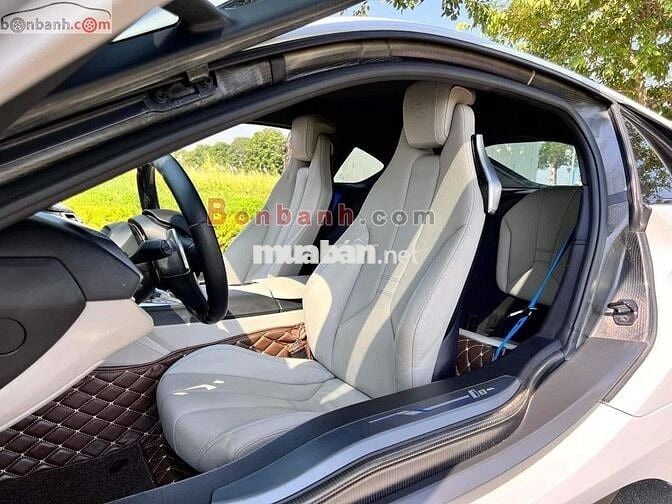 BMW i8 1.5L Hybrid 2014
