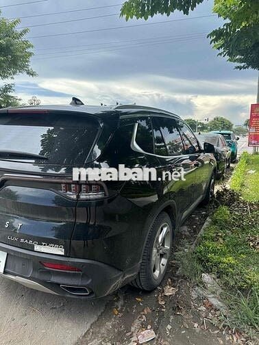 VinFast Lux SA2.0 2019 Plus 2.0 AT - 62535 km