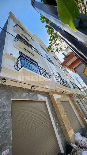 Tôi chủ nhà cần bán nhà khu đấu giá,xây mới 4 tầng