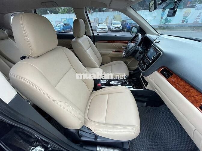 Mitsubishi Outlander 2018 2.0 CVT - 99000 km