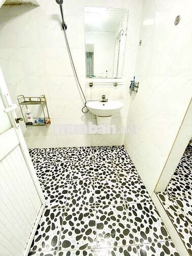 Cho Thuê Phòng Tầng 1 Dt 20m Phố Thành Công-Láng Hạ-Đê La Thành