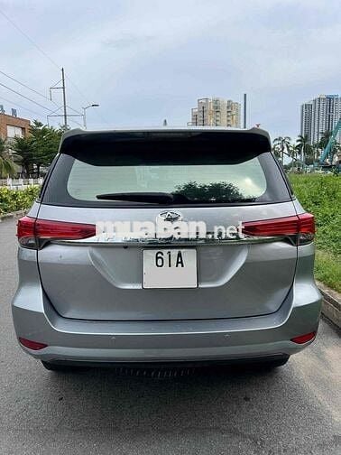 Toyota Fortuner 2017 2.7V AT tự động máy xăng