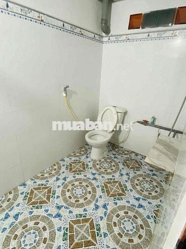 Cho thuê nhà trệt 2 phòng ngủ gần Đa Khoa Trung Ương