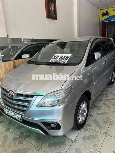 Toyota Innova 2014 2.0E - 115000 km