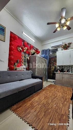 NHÀ DÂN XÂY Ở VŨ TÔNG PHAN 5 TẦNG