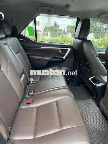 Toyota Fortuner 2017 2.7V AT tự động máy xăng