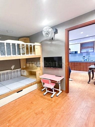 CHUNG CƯ A6 TẬP THỂ GIẢNG VÕ .