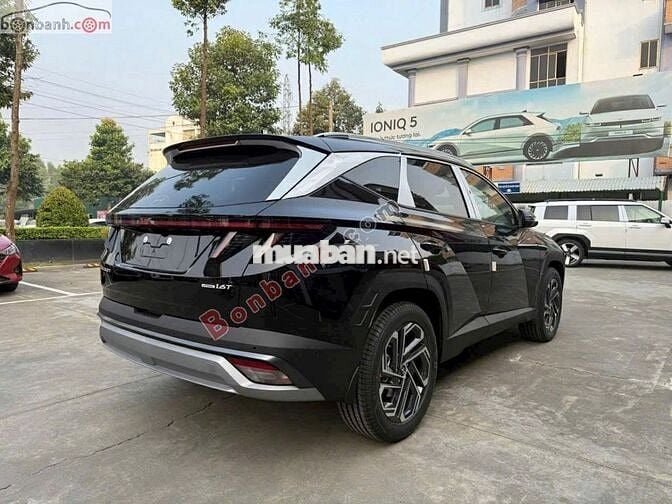 Hyundai Tucson 1.6 AT Turbo HTRAC Đặc biệt 2025