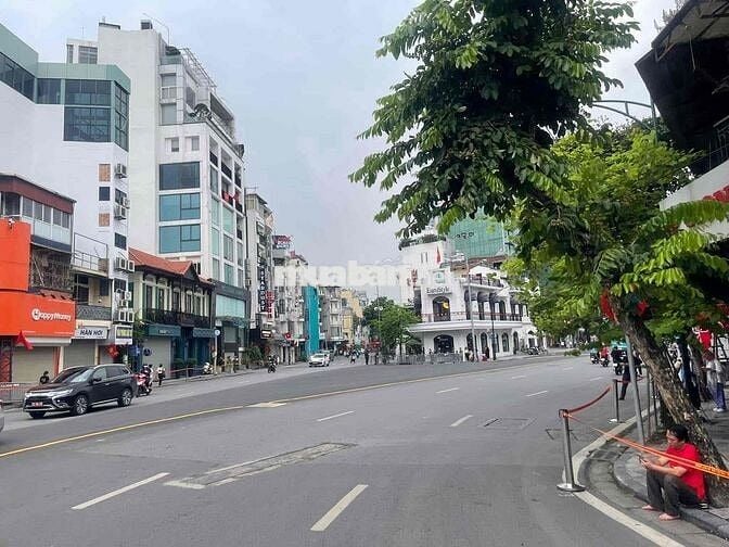 CẦN BÁN ĐẤT 2 MẶT PHỐ DƯƠNG VĂN BÉ MT 5,4m 66m