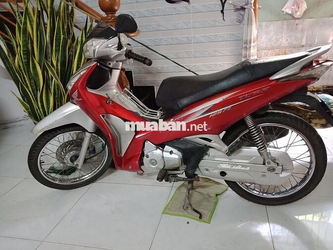 future FI.2013.rất đẹp  máy im thì thầm khỏi bàn