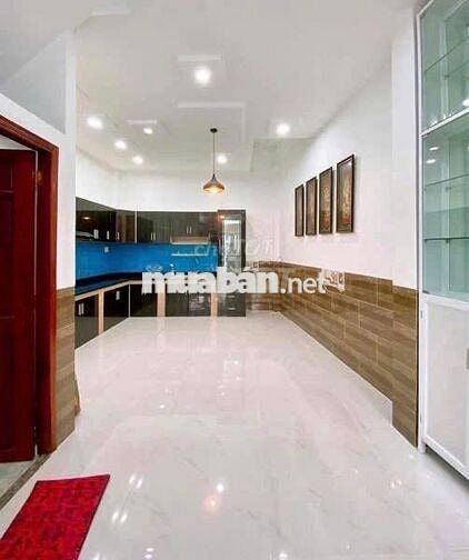 Bán nhà HXH 1/ đường CMT8 Tân Bình. dt 37,8m2 giá 4 tỷ 5. Sổ Riêng
