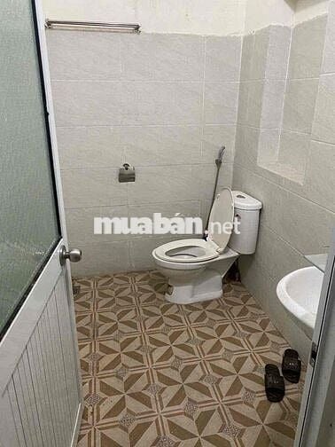 Mặt Bằng Riêng Biệt Có Sân - 125m2 - 6 triệu