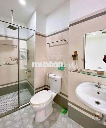 Bán nhà HXH 1/ đường CMT8 Tân Bình. dt 37,8m2 giá 4 tỷ 5. Sổ Riêng