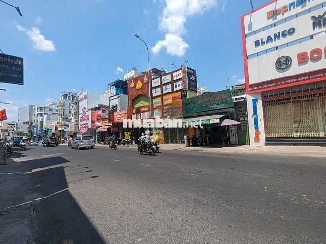MT Lạc Long Quân , Tân Bình - 10x24 - Cấp 4 Suốt - Giá 45 Triệu