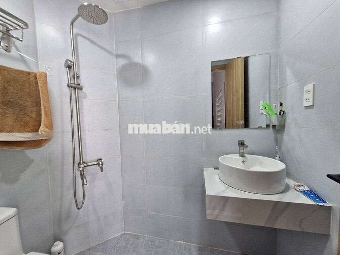 Bán Gấp Nhà 3 Tầng Full Nội Thất – Phú Châu, Thủ Đức – Giá 7.38 Tỷ!