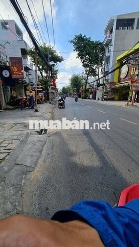 Cho thuê nhà căn góc 2 mặt tiền đường Luỹ bán bích 5x16m 3L 5pn
