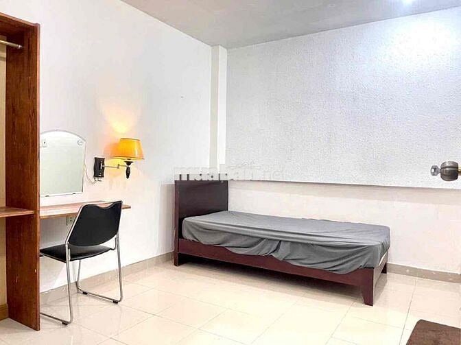 phòng tro quận 3, ngay cạnh ĐH sài gòn, kinh tế