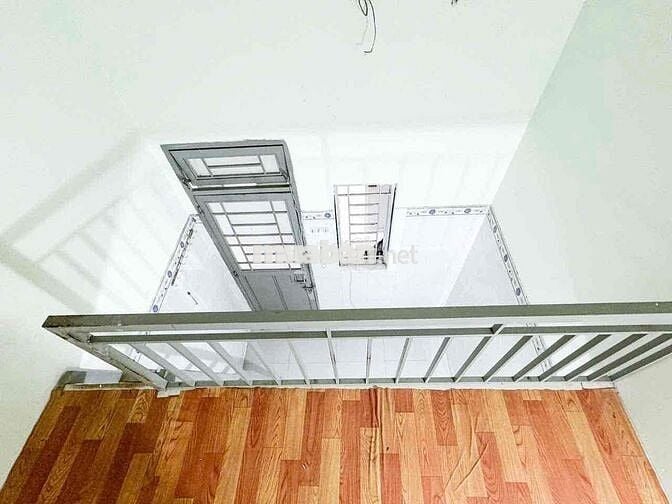 PHÒNG MỚI NGAY HOÀNG DIỆU 2 - ĐH NGÂN HÀNG - SPKT - CAO ĐẲNG CÔNG NGHỆ