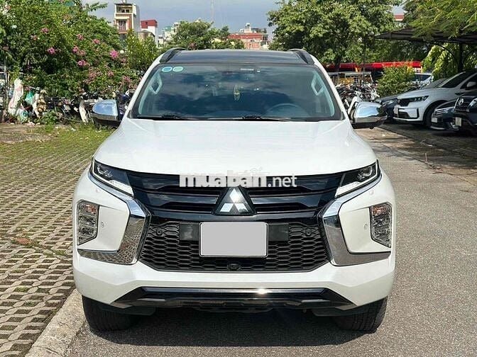 Mitsubishi Pajero Sport 2023 4x4AT 2 Cầu 1 Vạn Dầu