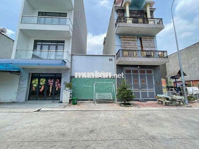 Đất KDC Sóng Thần B gần ngã tư 550, 75m sổ riêng, 2766 Dĩ An