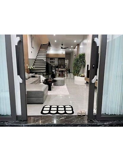 Cần bán gấp nhà 1 trệt, 1 lầu hẻm Vũ Tùng, PN, giá 2 tỷ9, dt 39m