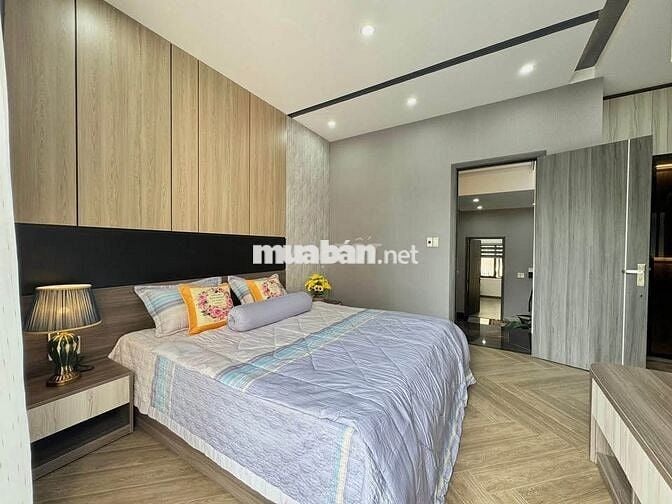 NHÀ TRỆT 1 LẦU NGAY TRUNG TÂM TP. TÂN UYÊN - GIÁ CHỈ 700 TRIỆU, SHR