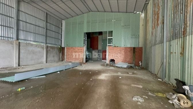 Cho thuê kho xưởng 800m2 mới xây, mặt tiền Nguyễn Văn Ràng, Nhà Bè