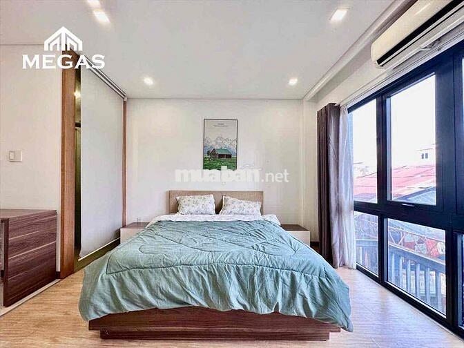 CĂN HỘ Q3_Ban Công_RỘNG RÃI_THOÁNG MÁT_THANG MÁY_SẠCH SẼ_CỬA SỔ LỚN