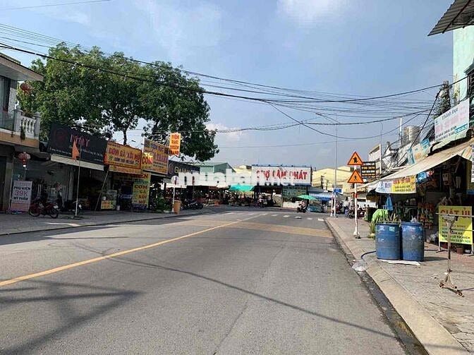 Bán góc 2MT chợ Lâm Phát có ki ốt+ dãy trọ Thuận Giao Bình Dương