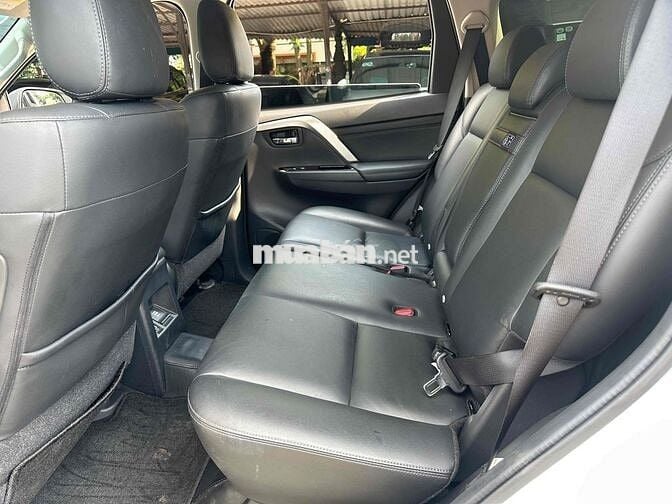 Mitsubishi Pajero Sport 2023 4x4AT 2 Cầu 1 Vạn Dầu