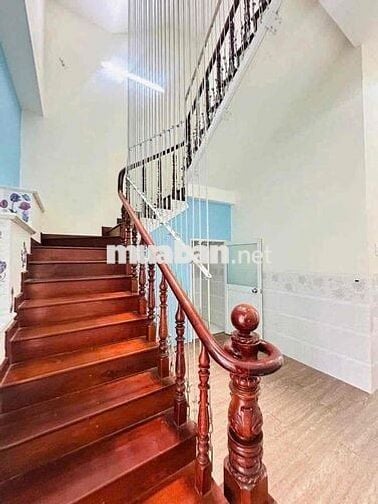 Cho thuê mặt tiền đường Mậu Thân gần siêu thị Lotte Mart