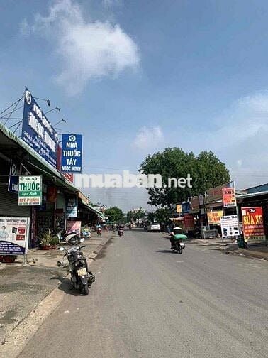 Bán góc 2MT chợ Lâm Phát có ki ốt+ dãy trọ Thuận Giao Bình Dương
