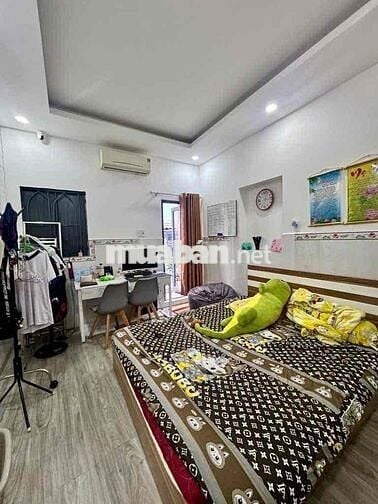 NHÀ ĐẸP VĂN HUÊ PHÚ NHUẬN - 3 TẦNG, 2 NGỦ - 10M RA MẶT TIỀN - HẺM THÔN
