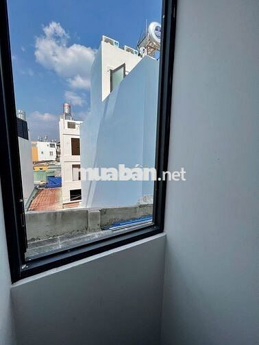 Full nội thất - cửa sổ trời đường Quang Trung, gần chợ Hạnh Thông Tây