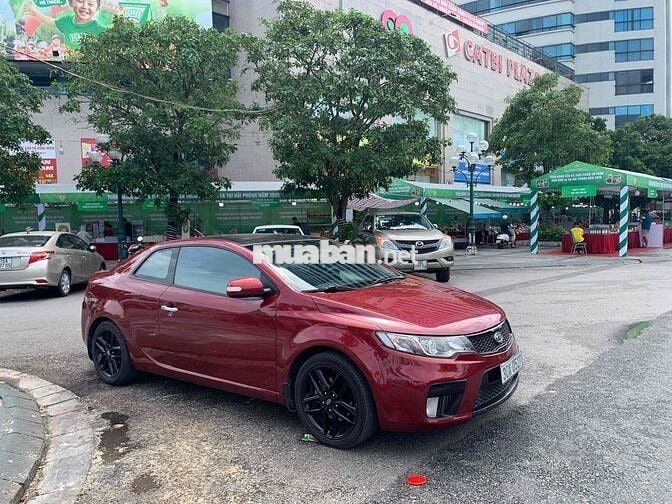 Kia Forte 2009 Koup 2.0 AT - 148 km