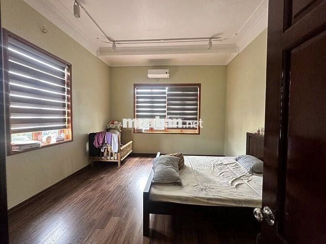 Vợ chồng anh Đức  bán nhà 38m,5t tại Bế Văn Đàn,HĐ,ô tô đỗ cửa chỉ 8t